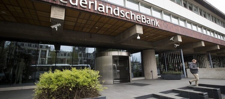 Кому и для чего необходимо иметь банковский счёт в Нидерландах