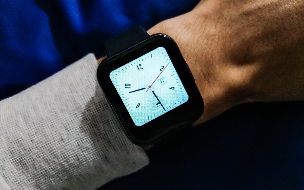 Почему стоит приобрести себе умные часы?